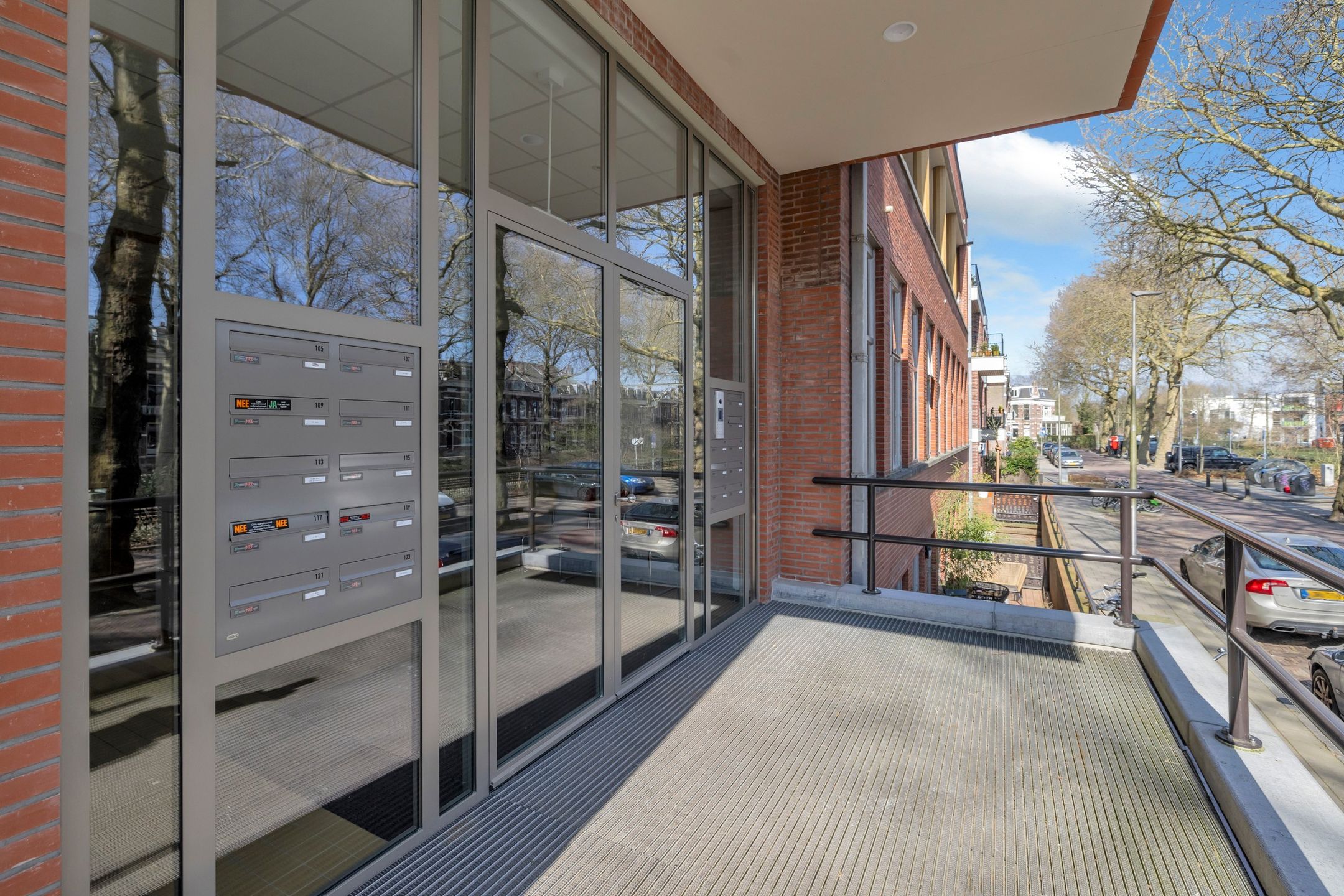 Foto 6 van F.C. Dondersstraat 107