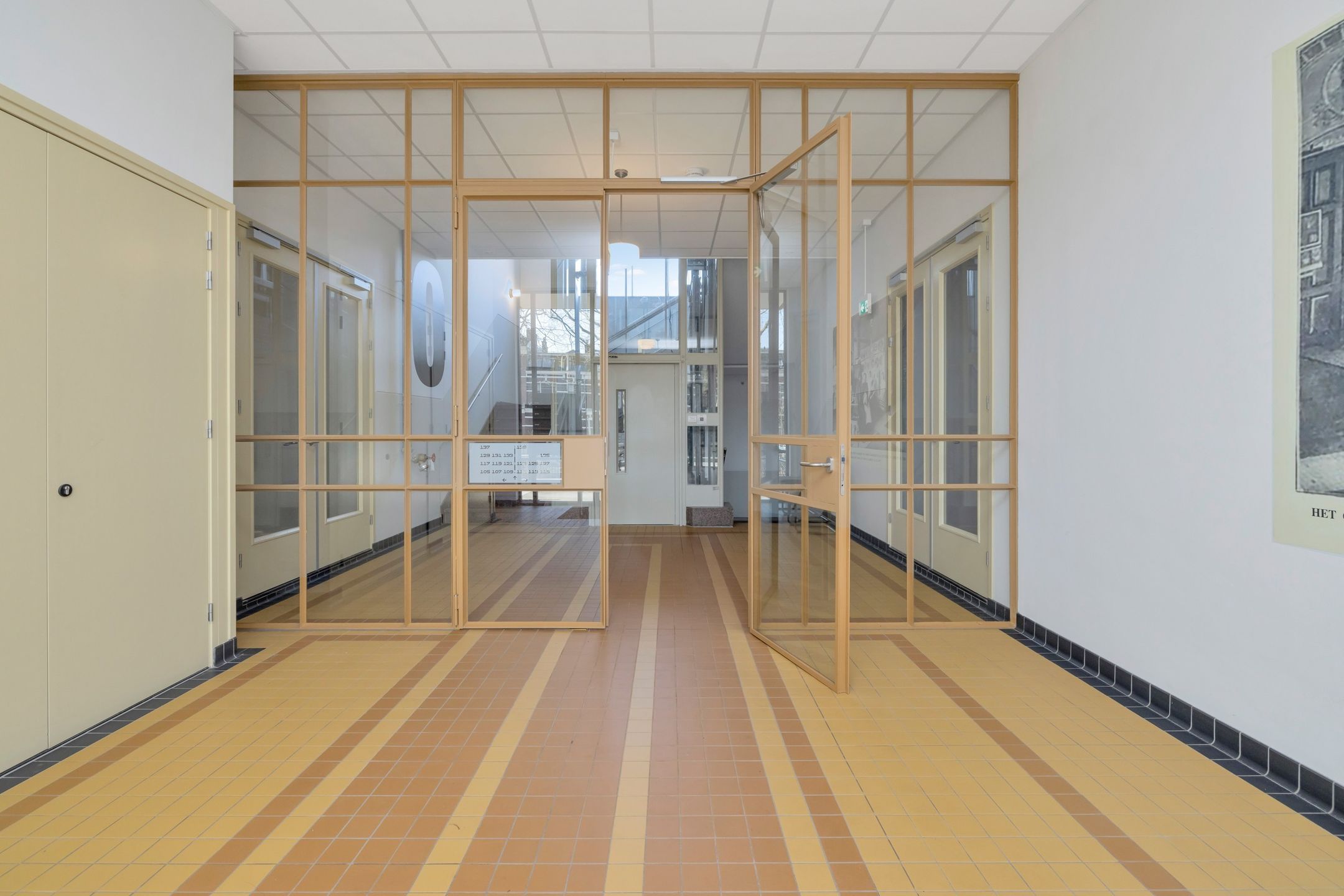 Foto 9 van F.C. Dondersstraat 107