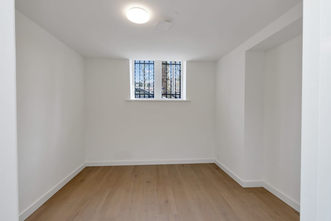 Foto 38 van F.C. Dondersstraat 107