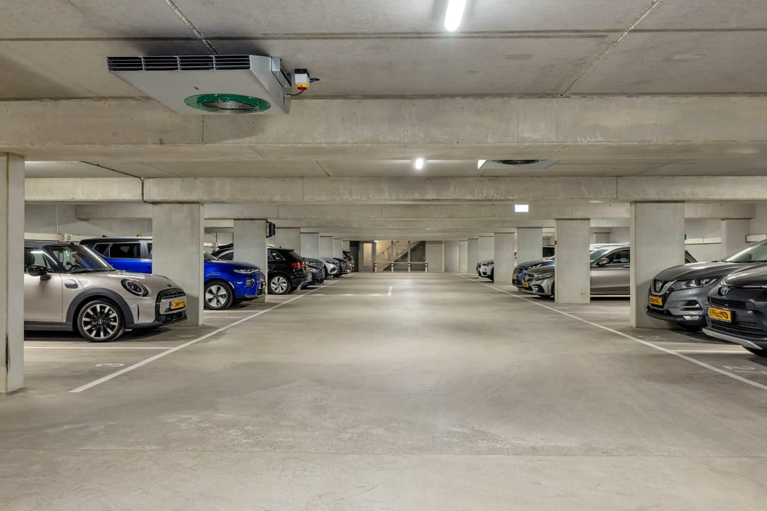 Foto 43 van F.C. Dondersstraat 107