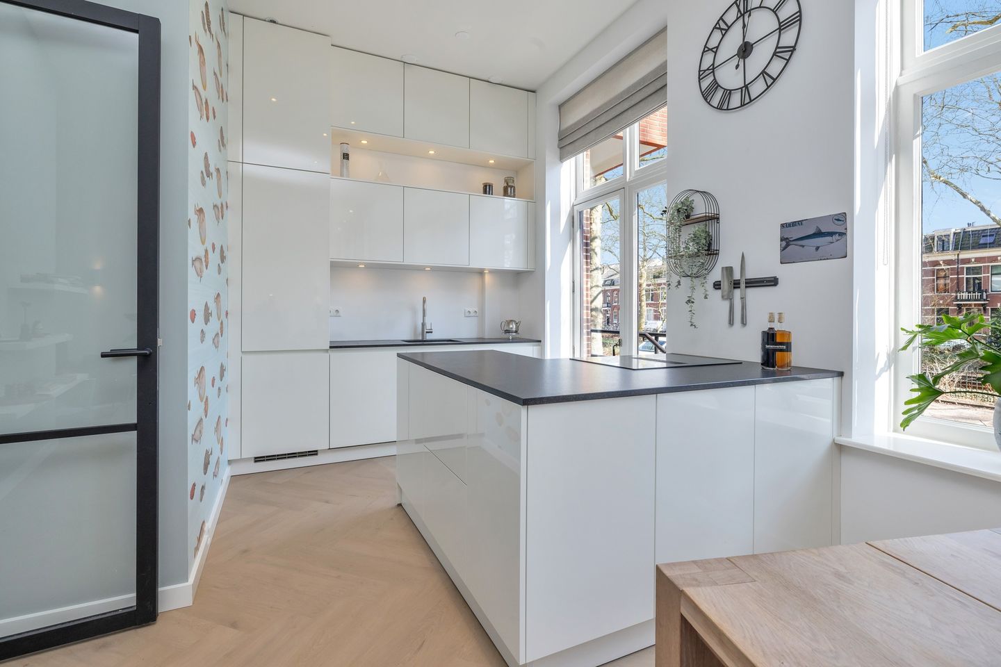 Foto 25 van F.C. Dondersstraat 107