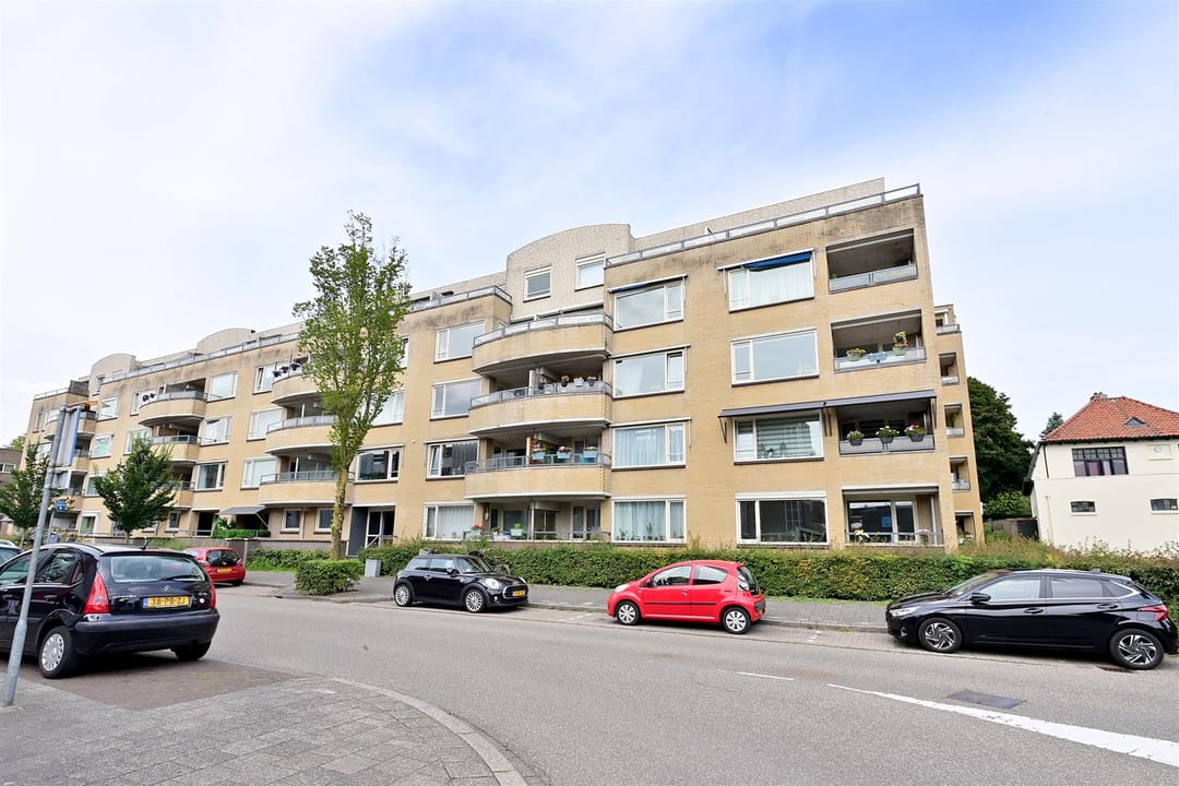 Photo 1 of Olmenlaan 92