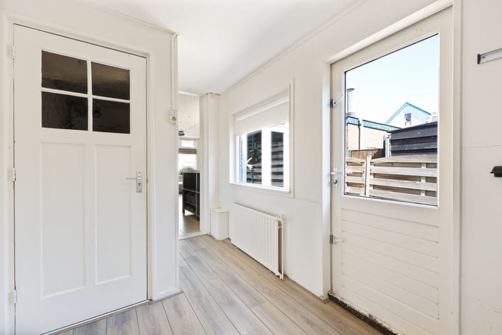 Photo 9 of Fröbelstraat 1