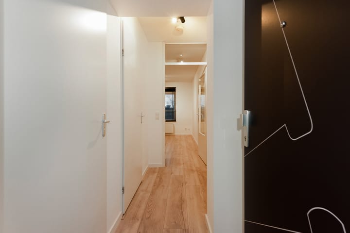 Photo 5 of Van Hogenhoucklaan 97-4