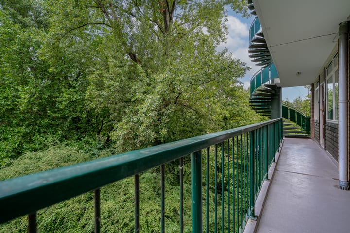 Foto 37 van Matenalaan 85