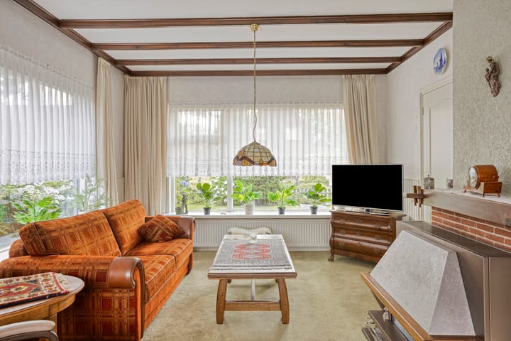 Photo 3 of Wispelweg 28