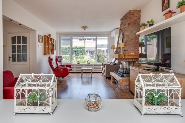 Foto 13 van Schutveldstraat 7