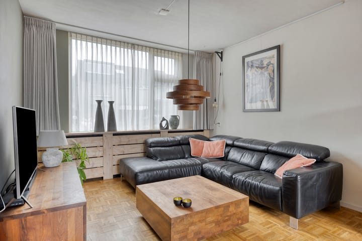 Foto 6 van 2e Vijverstraat 8