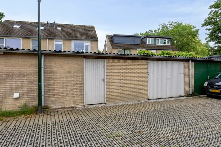 Foto 20 van 2e Vijverstraat 8