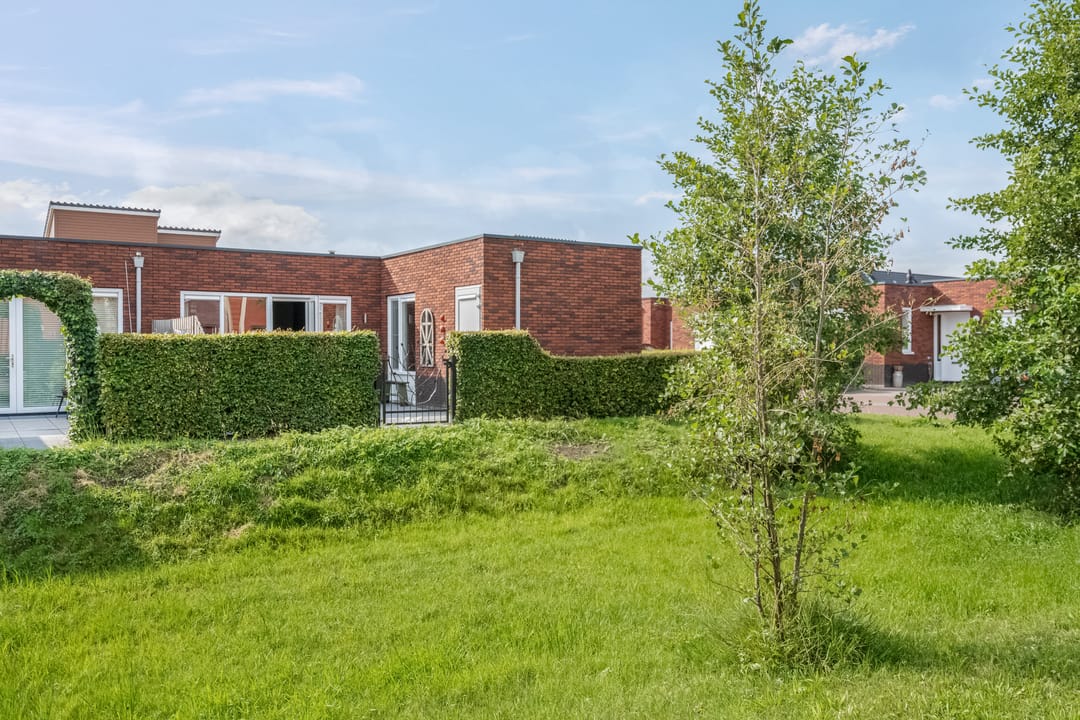 Photo 2 of Drapeniersgilde 18