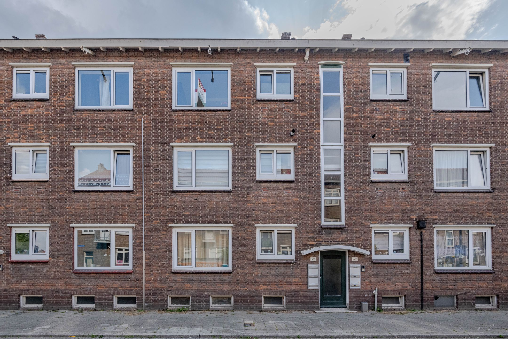 Foto 6 van Madeliefstraat 34-C