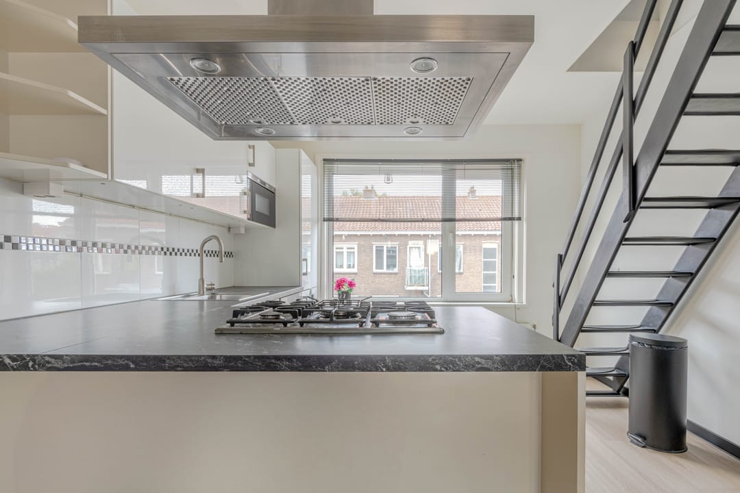 Foto 13 van Madeliefstraat 34-C