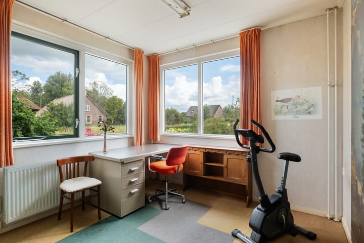 Photo 34 of Benedeneind ZZ 401-A