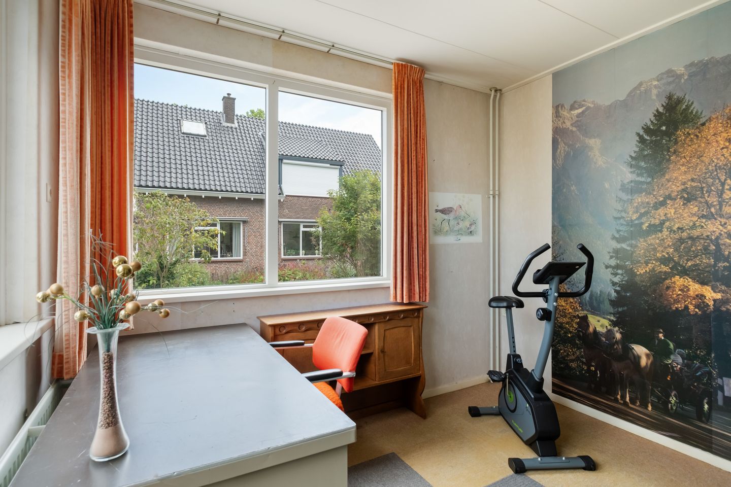 Photo 35 of Benedeneind ZZ 401-A