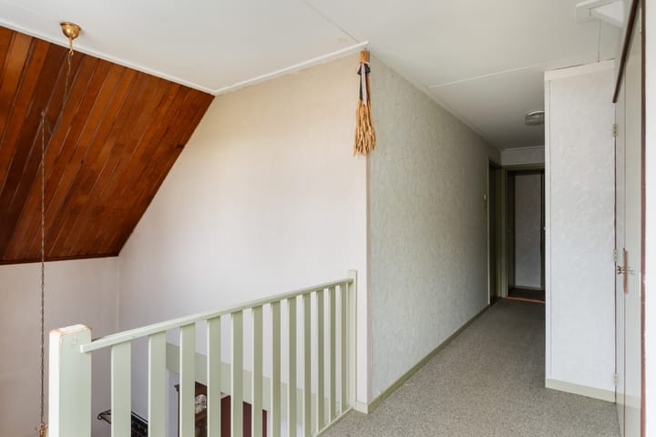 Photo 39 of Benedeneind ZZ 401-A