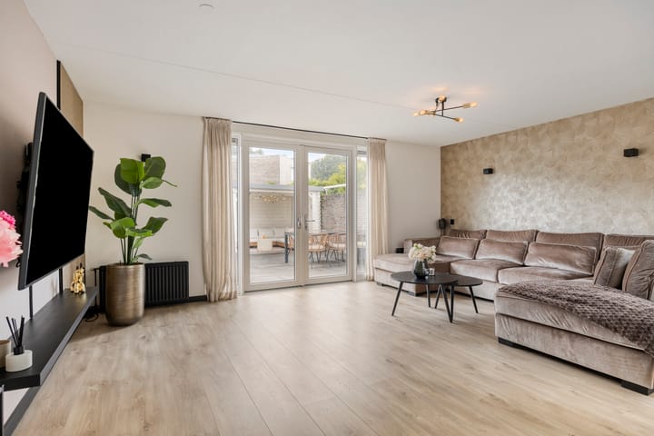 Foto 23 van Holenduif 27