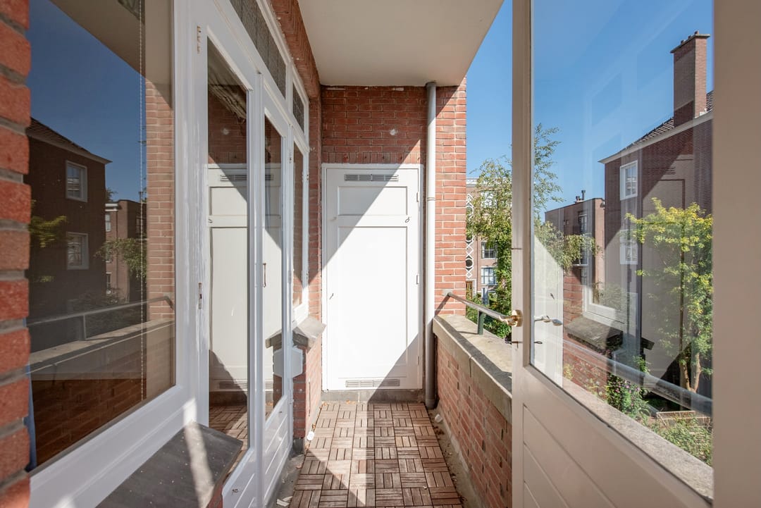 Foto 28 van Borneostraat 241