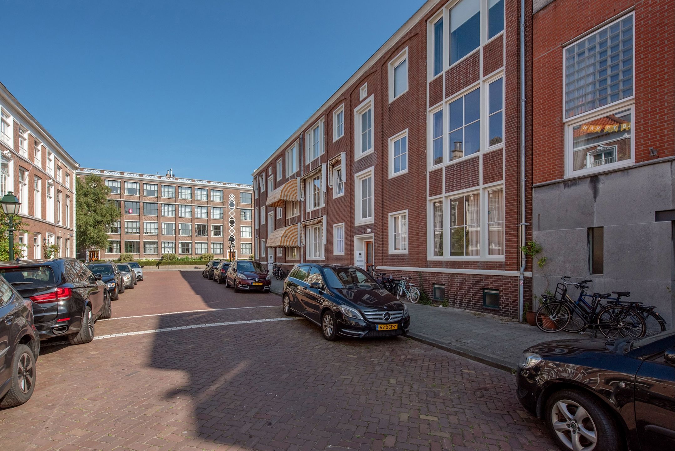 Foto 36 van Borneostraat 241