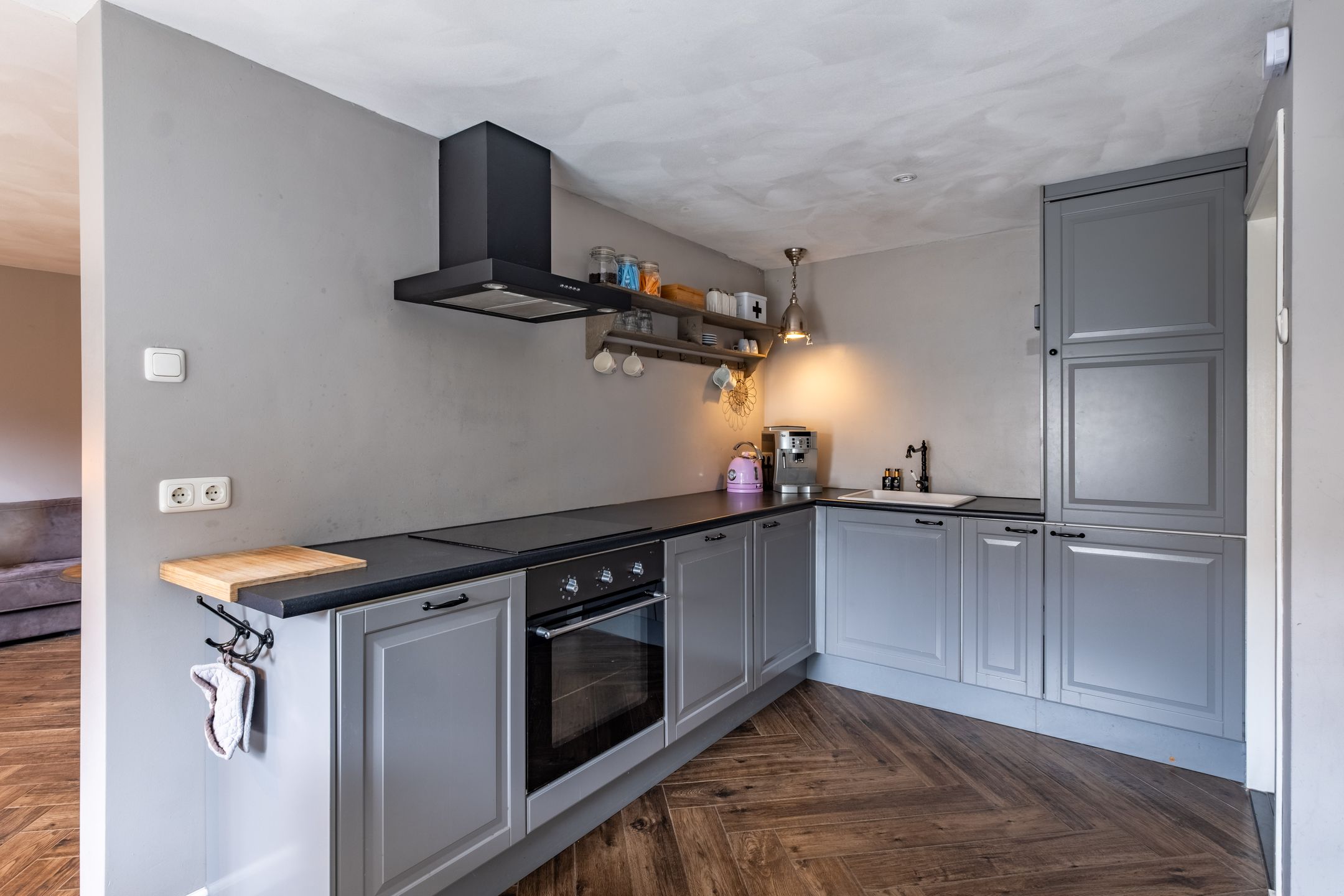 Photo 3 of Leeuwarderweg 14