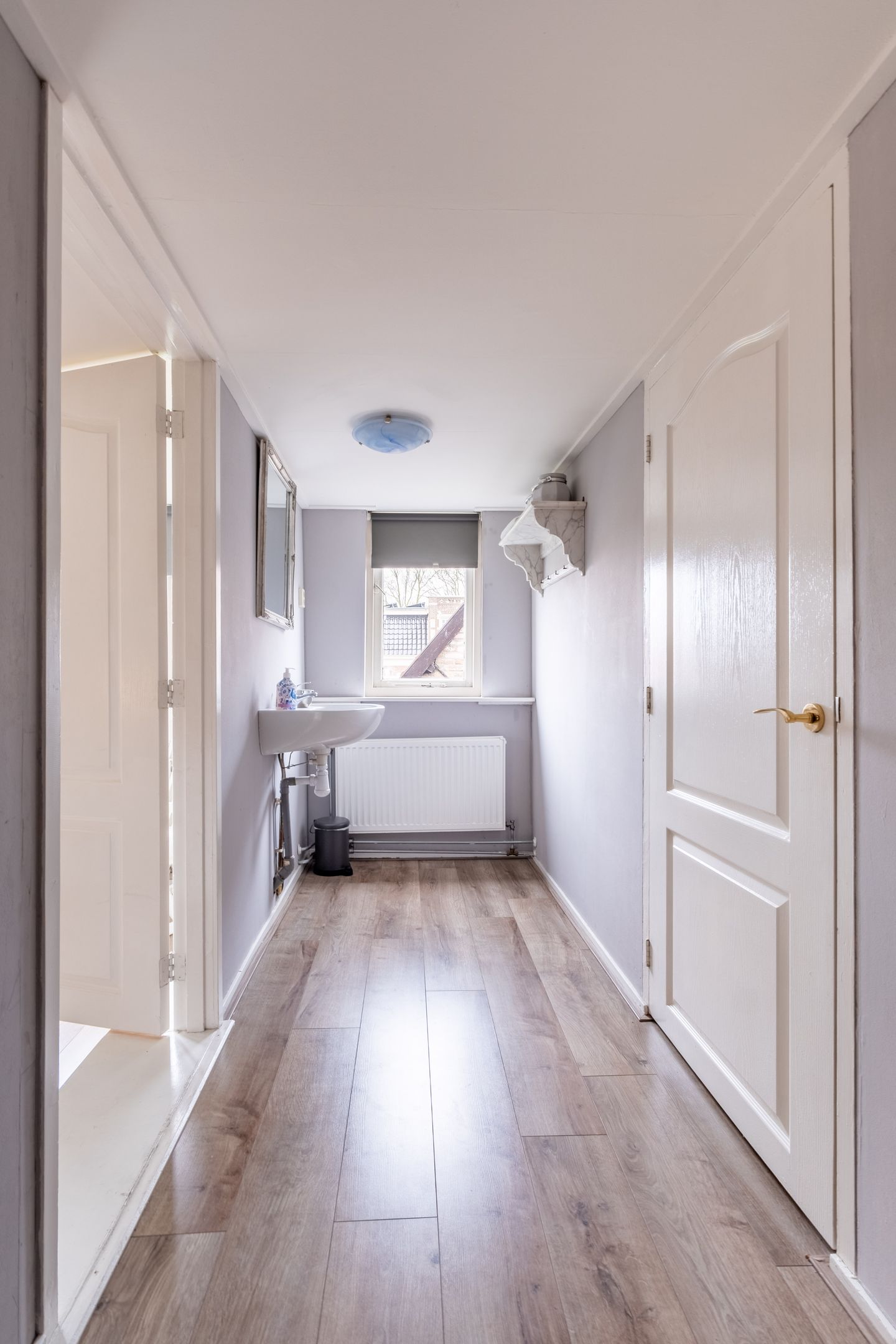 Photo 20 of Leeuwarderweg 14