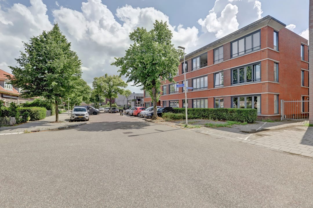 Photo 22 of Minister Talmastraat 24-C