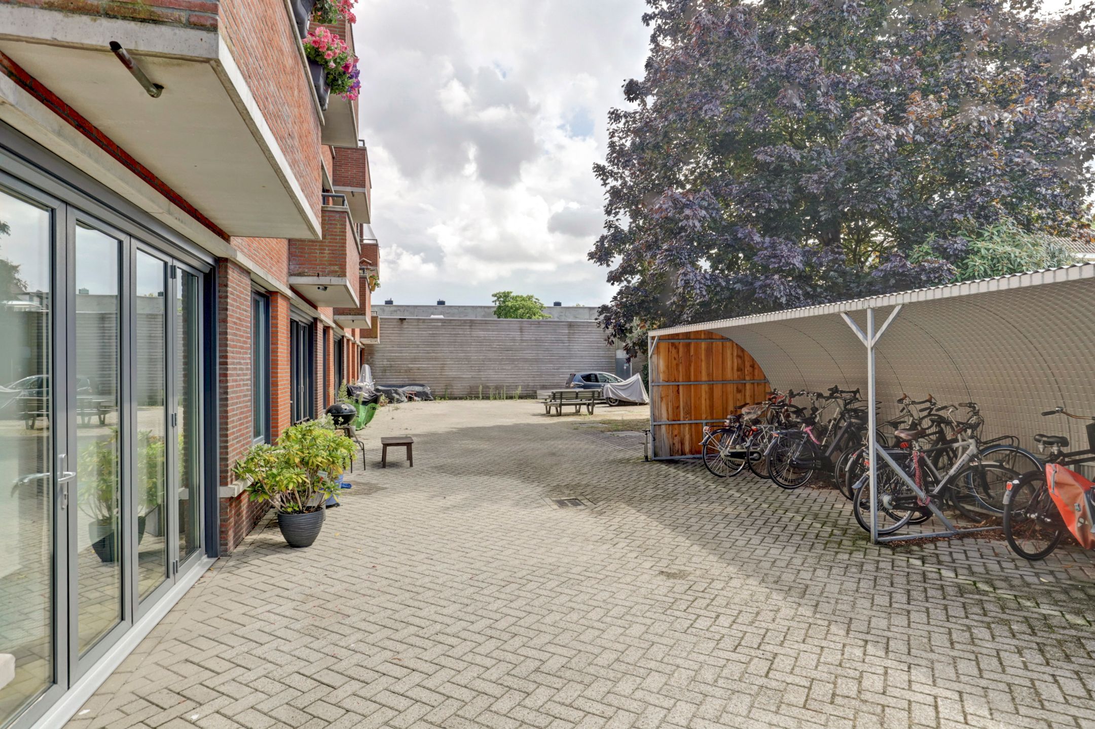 Photo 24 of Minister Talmastraat 24-C