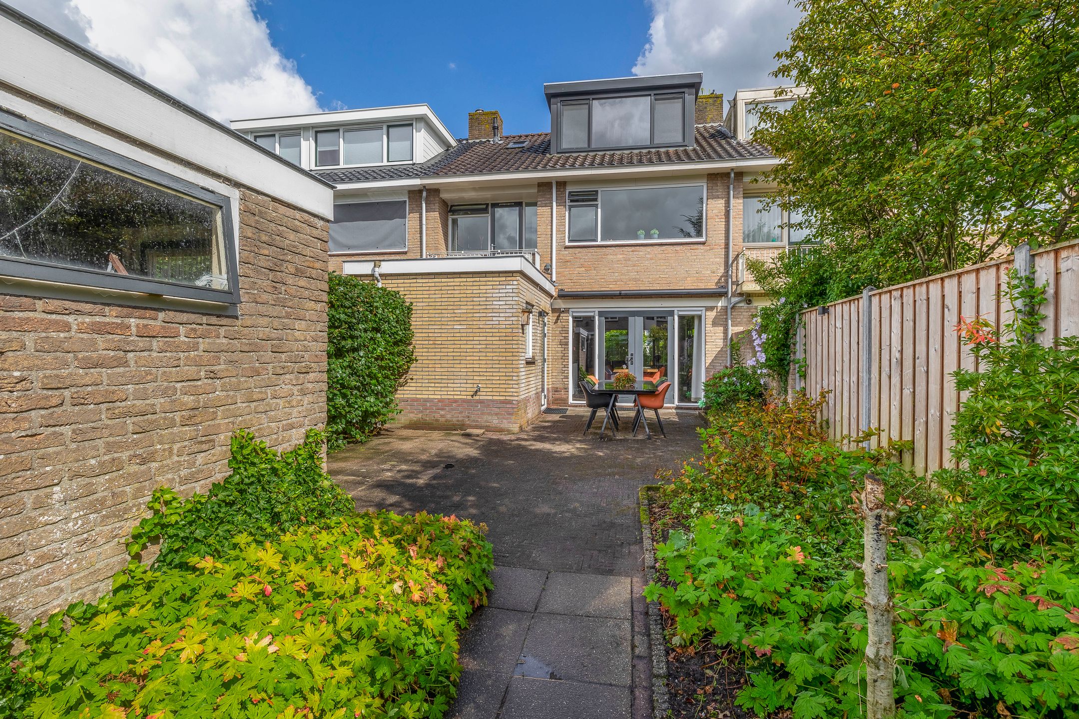 Foto 33 van De Hoge Bomen 34