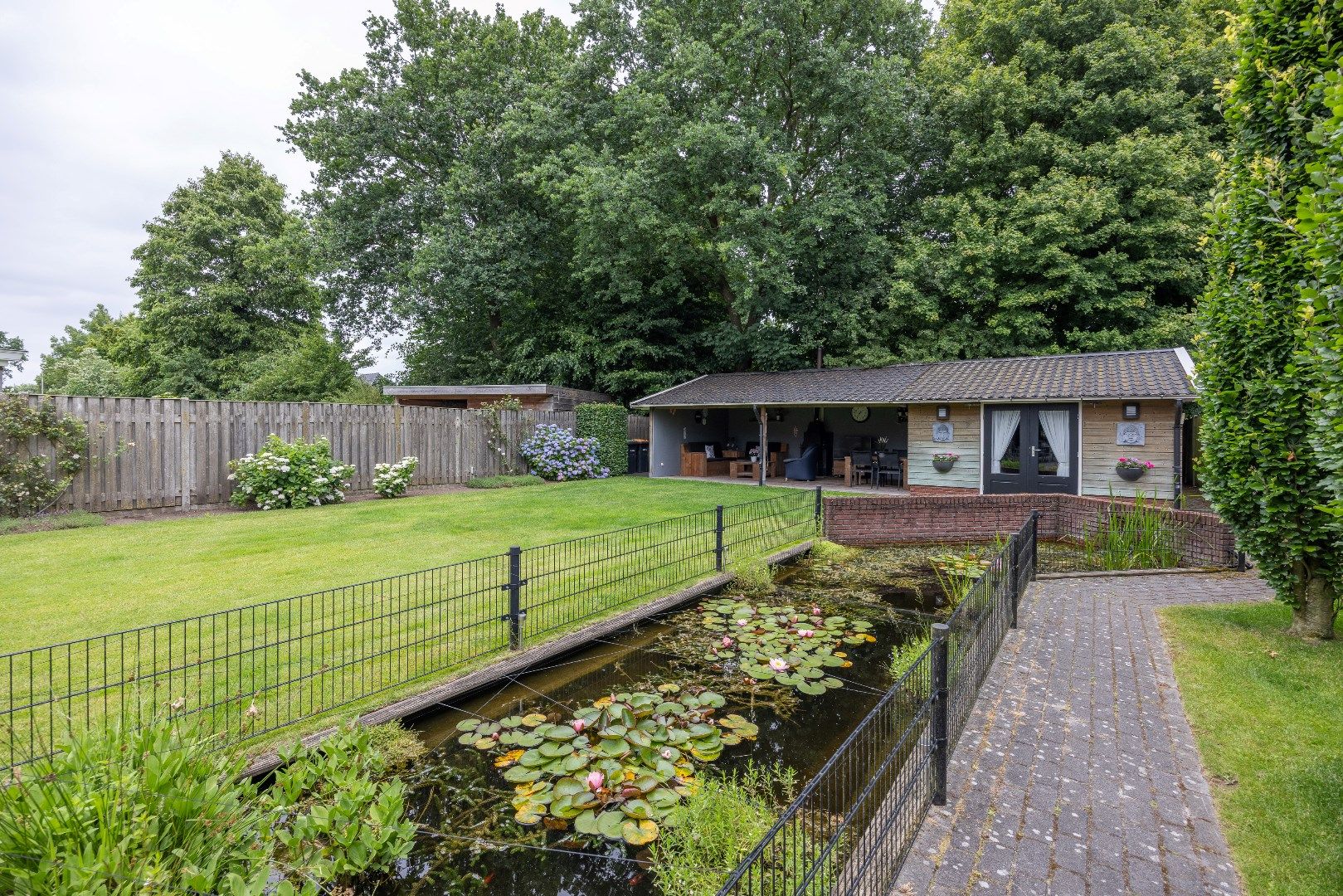 Photo 3 of Hoekweg 18