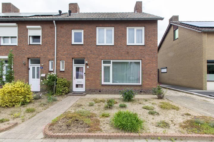 Foto 2 van Tulpenstraat 11