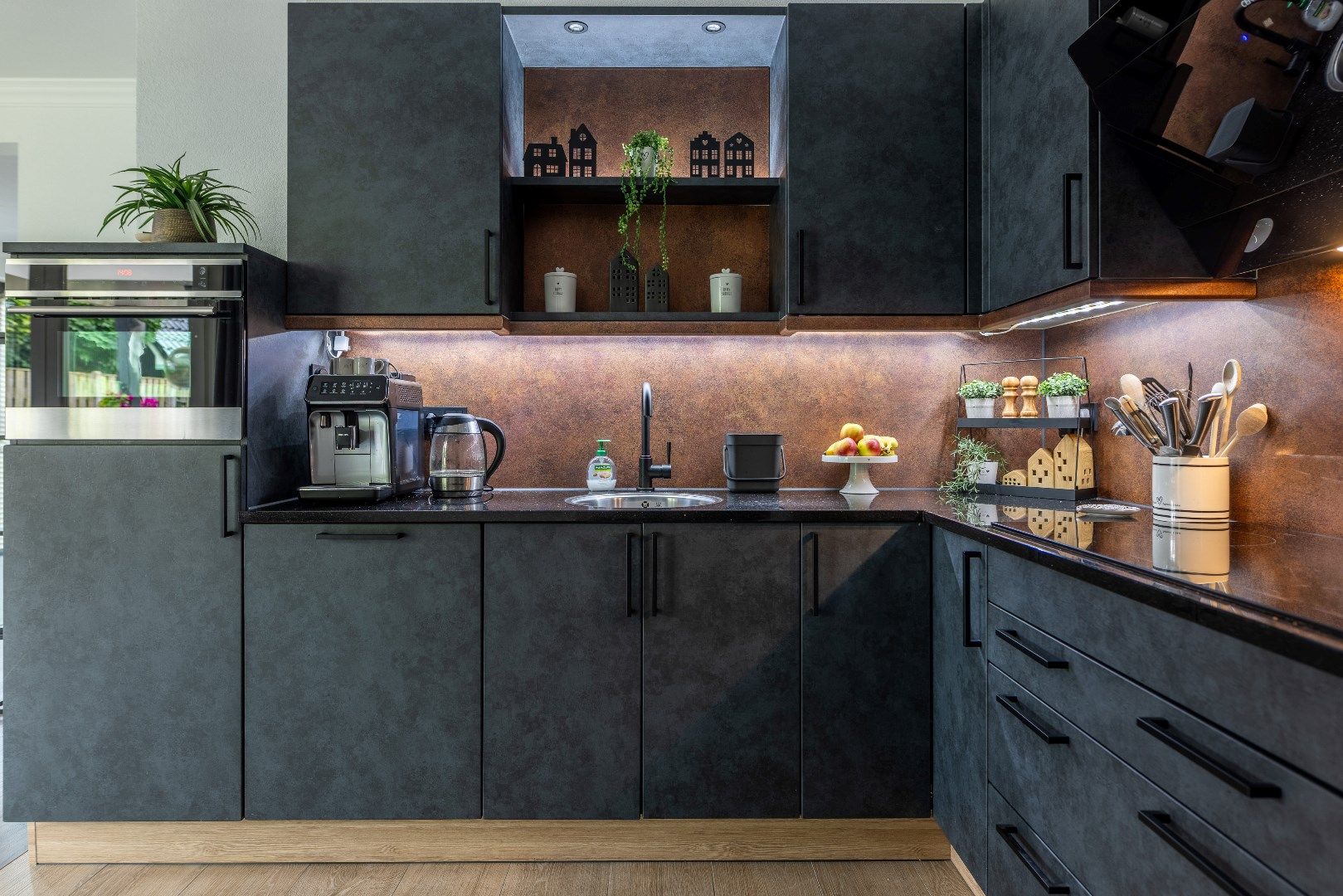 Photo 21 of Hoekweg 18