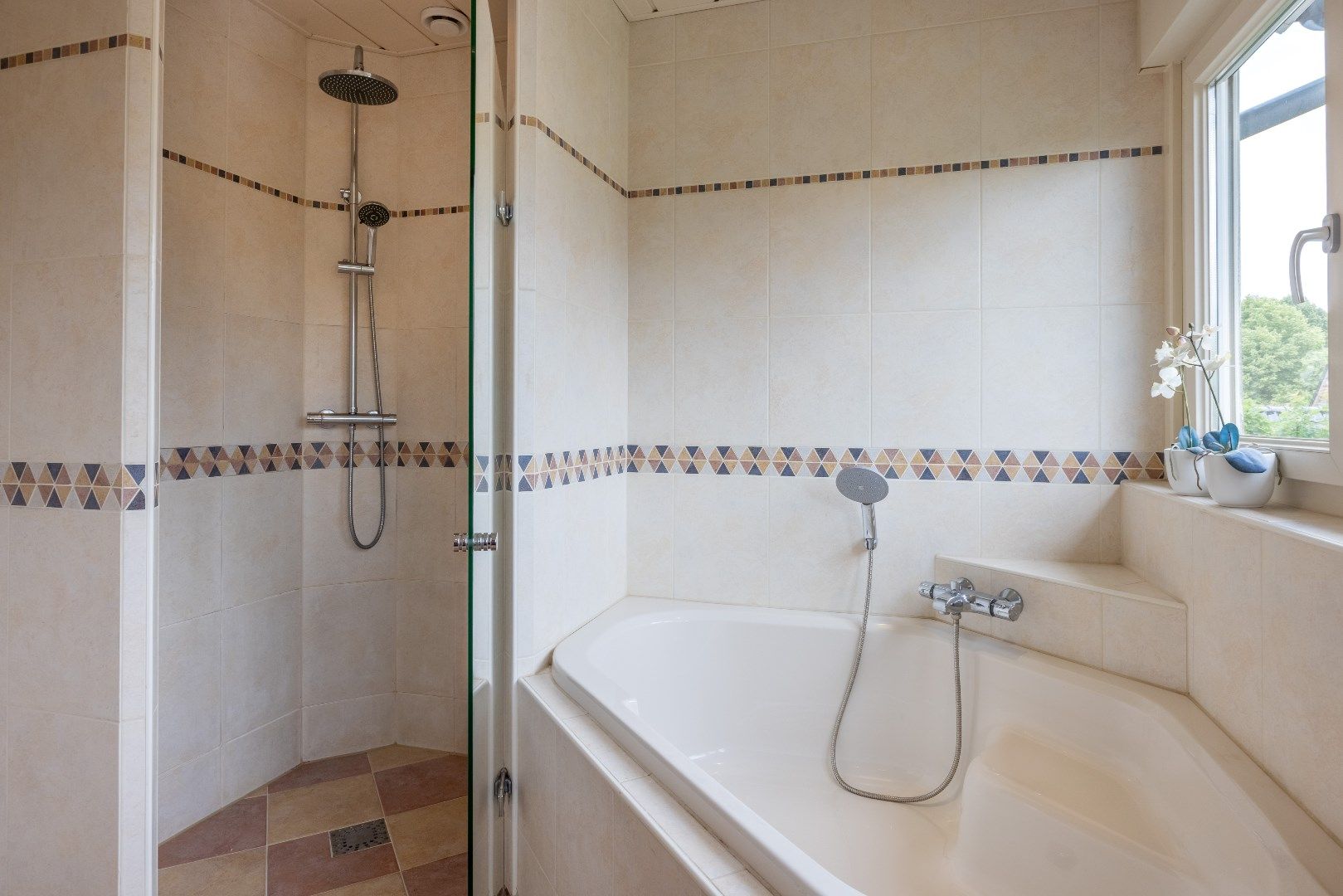 Photo 30 of Hoekweg 18