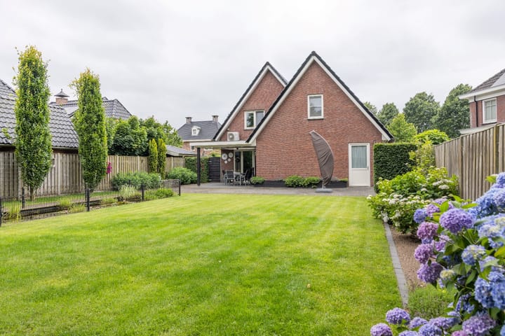 Foto 38 van Hoekweg 18