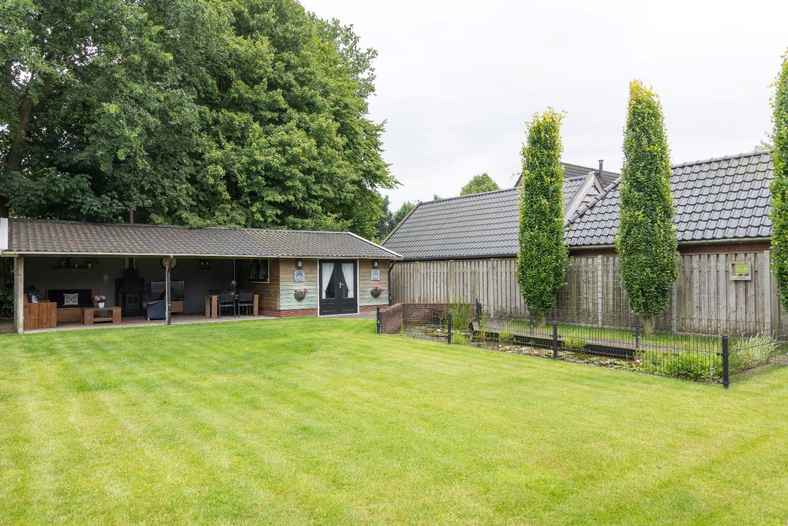 Photo 42 of Hoekweg 18