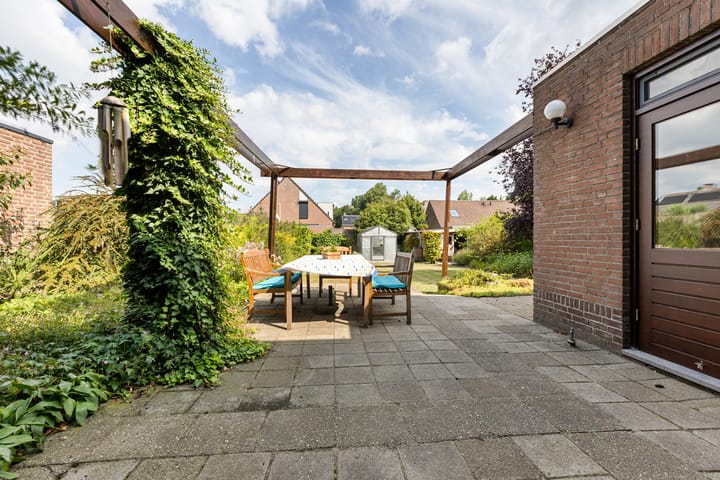 Foto 43 van Pater van Donstraat 11