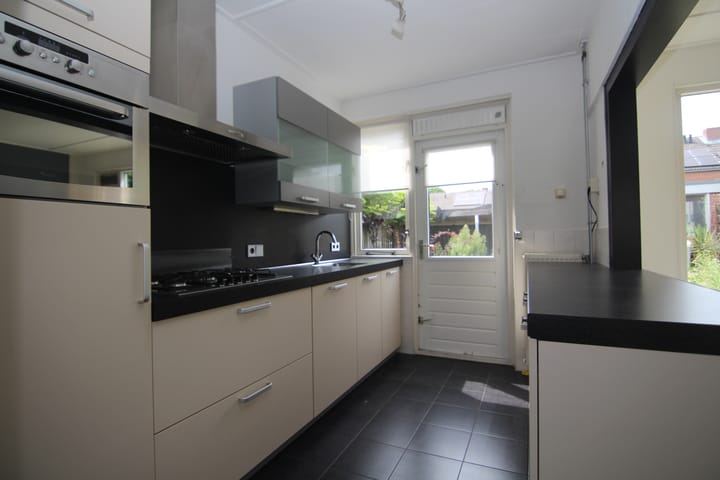 Photo 6 of Johan van Twickelostraat 16