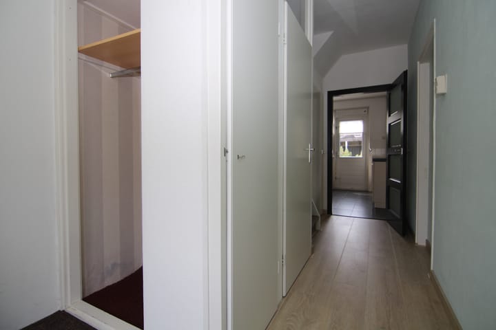 Photo 8 of Johan van Twickelostraat 16