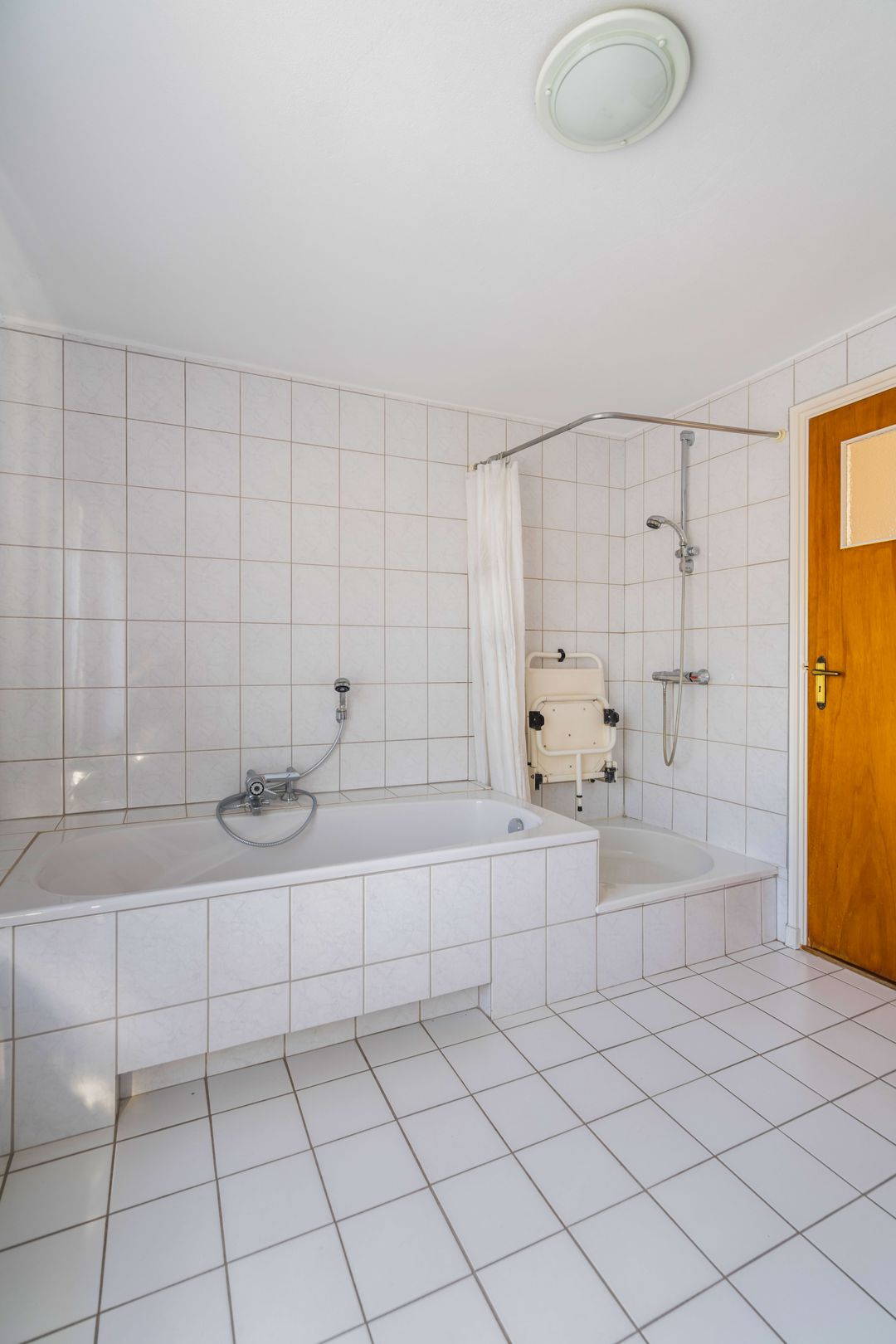 Photo 32 of Hennesweg 8