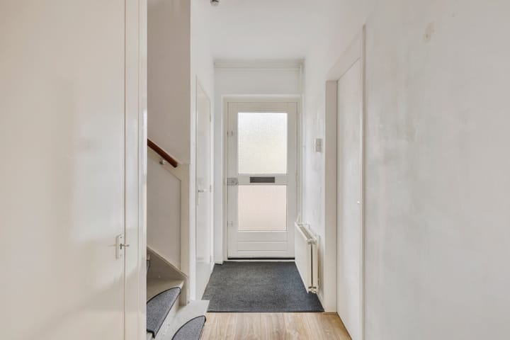 Photo 12 of Rozenstraat 10