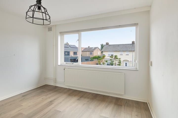 Photo 16 of Rozenstraat 10