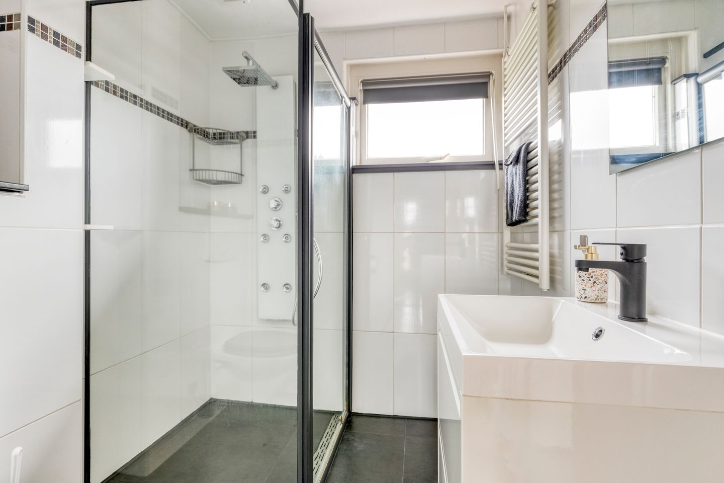 Photo 25 of Bocholtsestraat 53