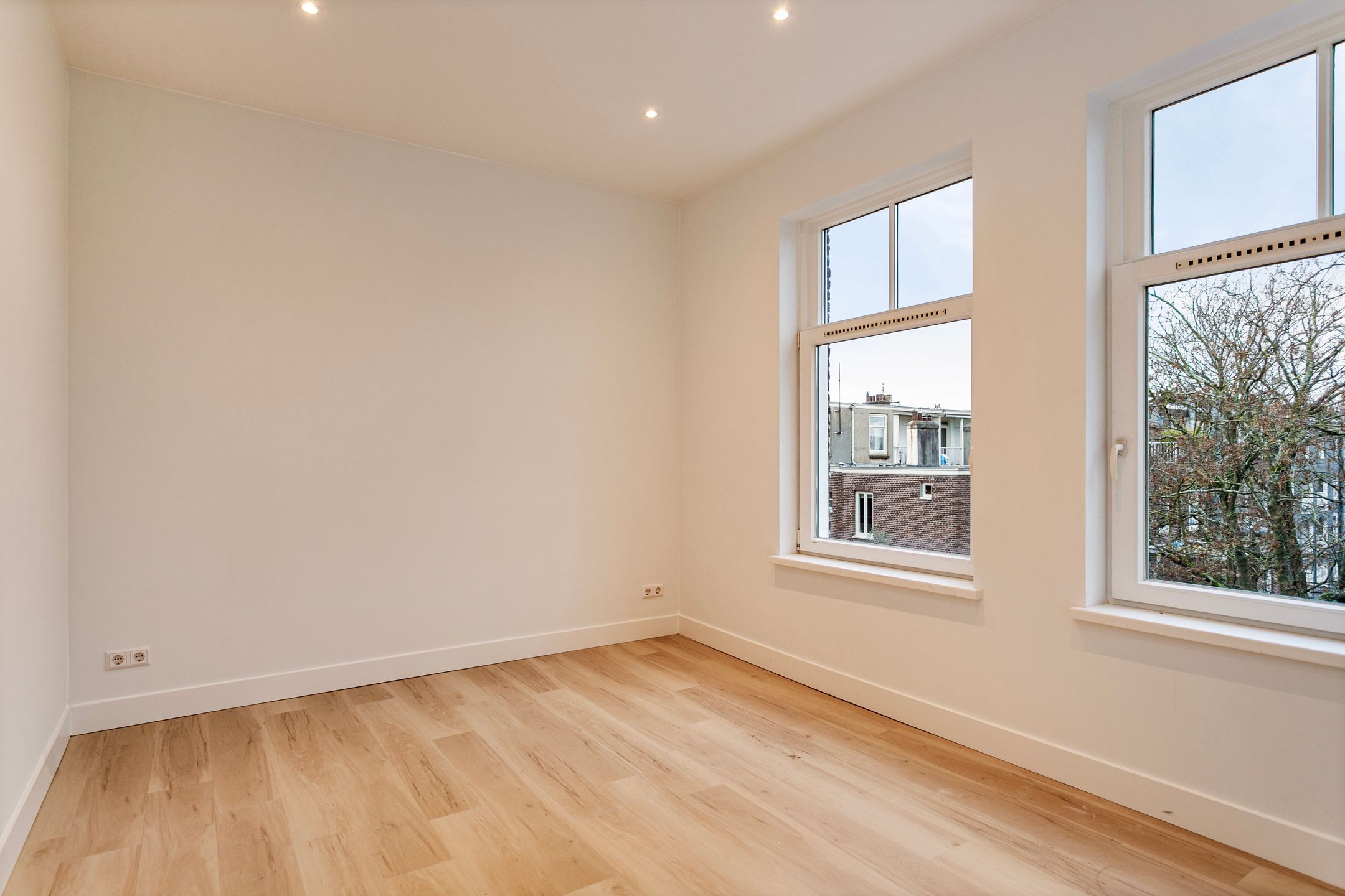 Foto 6 van Pieter Langendijkstraat 62-4