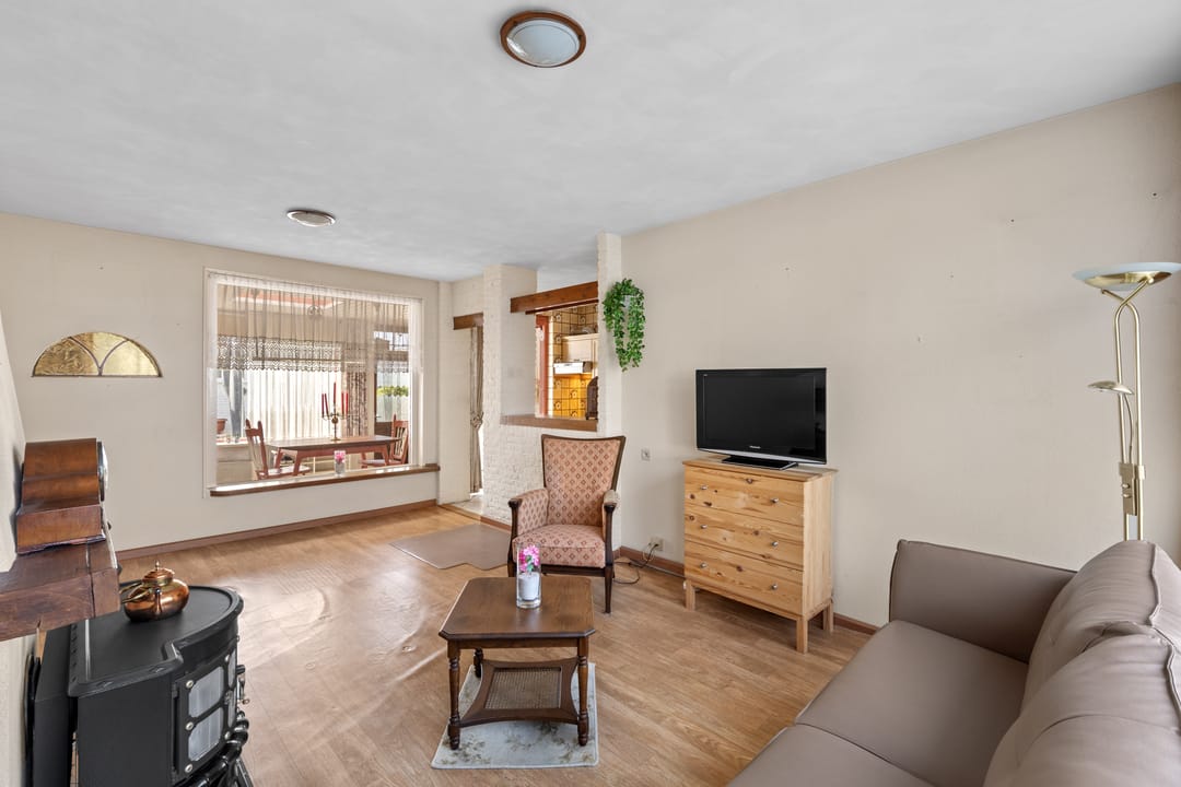 Foto 8 van Van Goghlaan 254