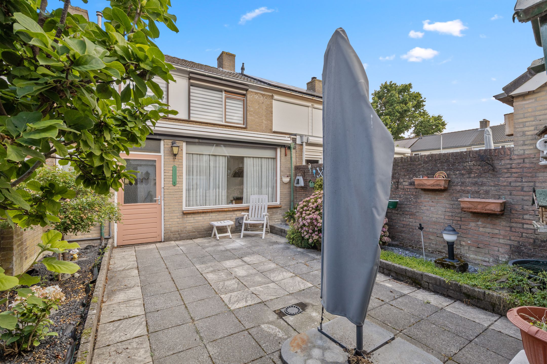 Foto 33 van Van Goghlaan 254