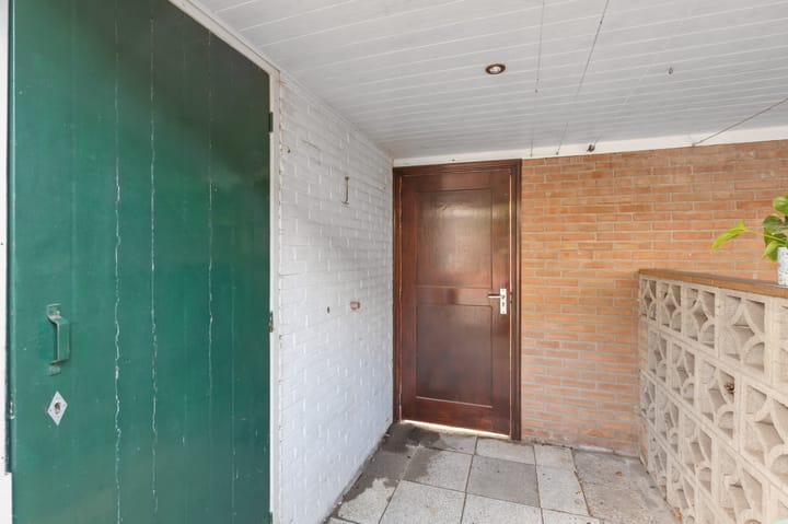 Foto 34 van Van Goghlaan 254