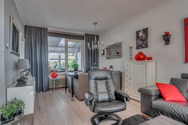 Foto 8 van Merelweg 38