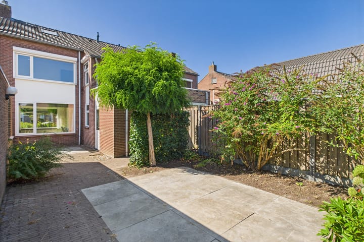 Foto 18 van Adriaan Walravenstraat 15