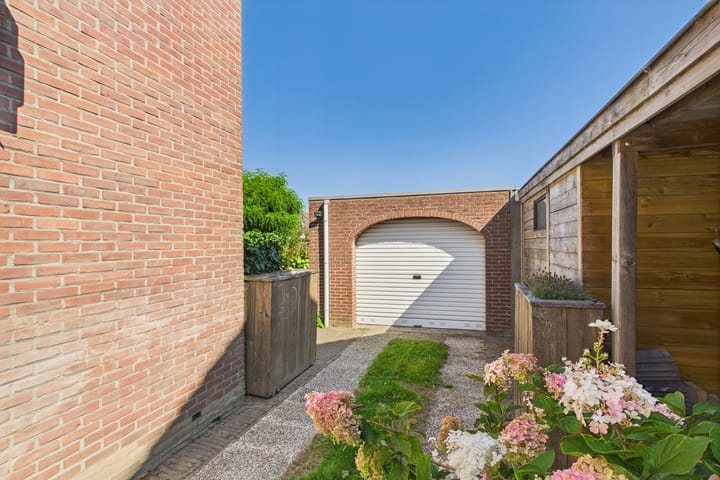 Foto 19 van Adriaan Walravenstraat 15