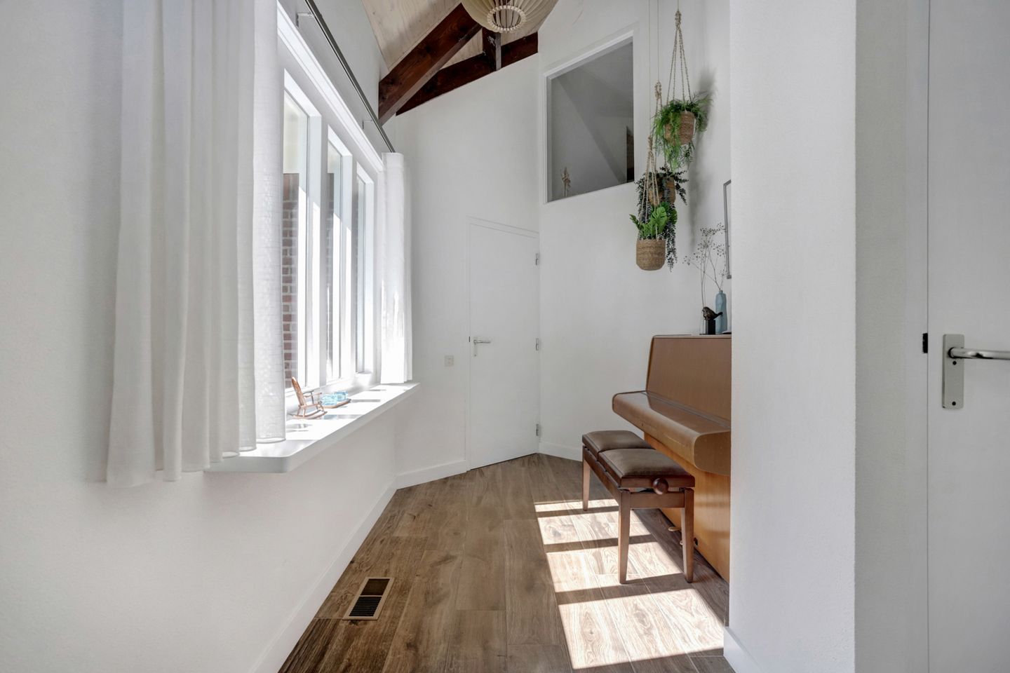 Photo 10 of Langenboomseweg 69-A