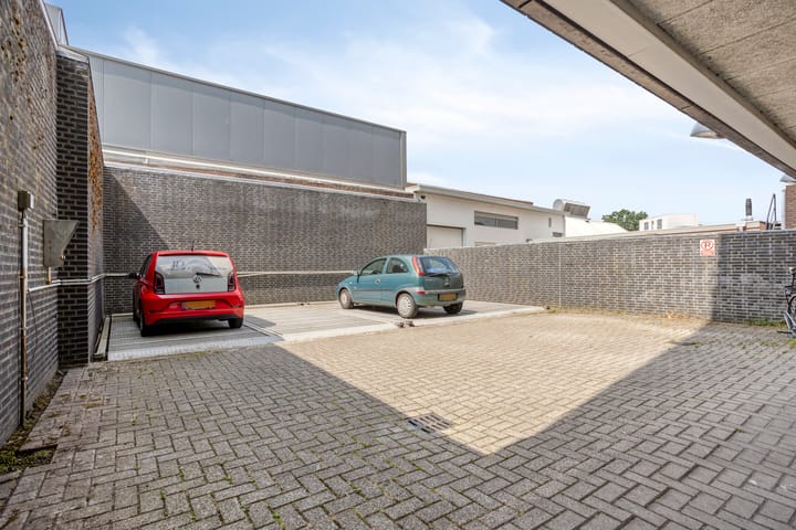 Foto 21 van Besterdring 27-03