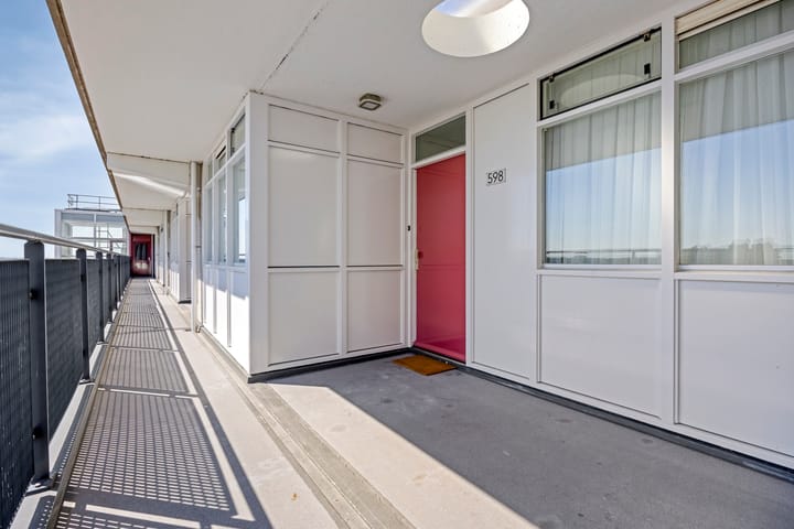 Foto 3 van Zuidplein 598